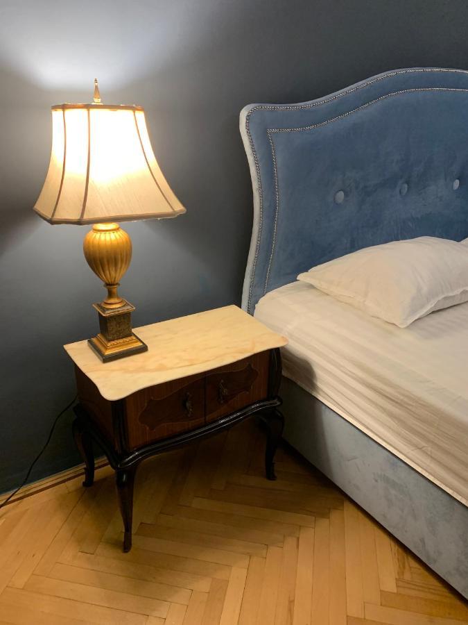 Lovely 2 Bedroom Apartment In Historic City Center Сибиу Экстерьер фото