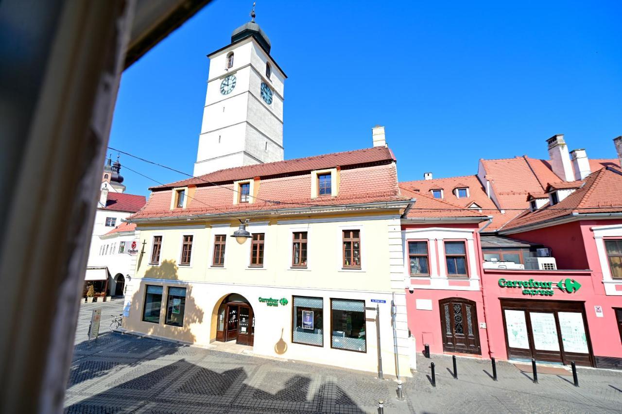 Lovely 2 Bedroom Apartment In Historic City Center Сибиу Экстерьер фото