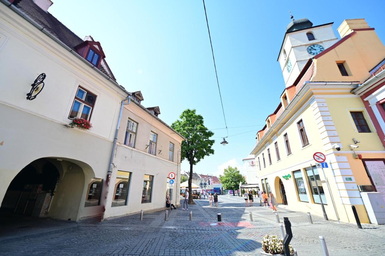 Lovely 2 Bedroom Apartment In Historic City Center Сибиу Экстерьер фото
